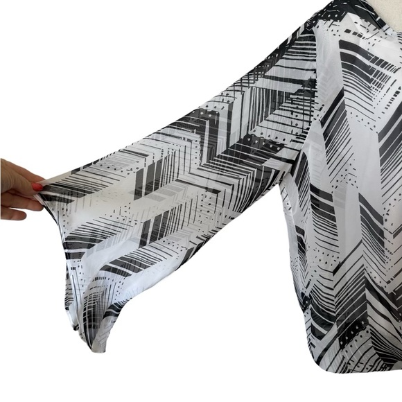 * ❤️ALFANI PRINT BLOUSE W/ATTACHED CAMI & SLEEVE DETAIL LARGE - Picture 7 of 9